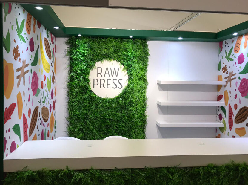 storage/images-processed/w-831_h-619_m-cover_s-any__Raw press @ SFFF 2019 - 5 (Cropped).jpg